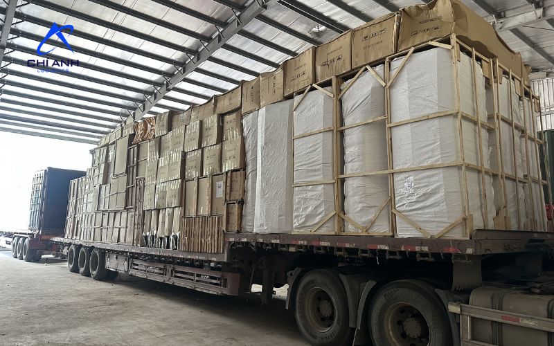 Công vận chuyển hàng hóa tại Chí Anh Logistics